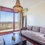 Skyvibe Penthouse Bpcentral