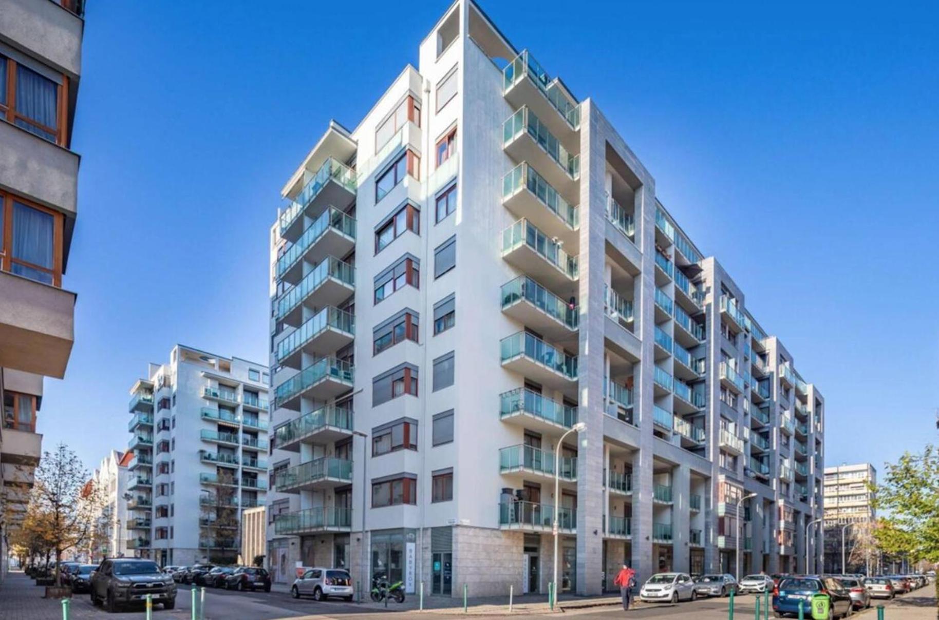 Skyvibe Penthouse Bpcentral Apartament